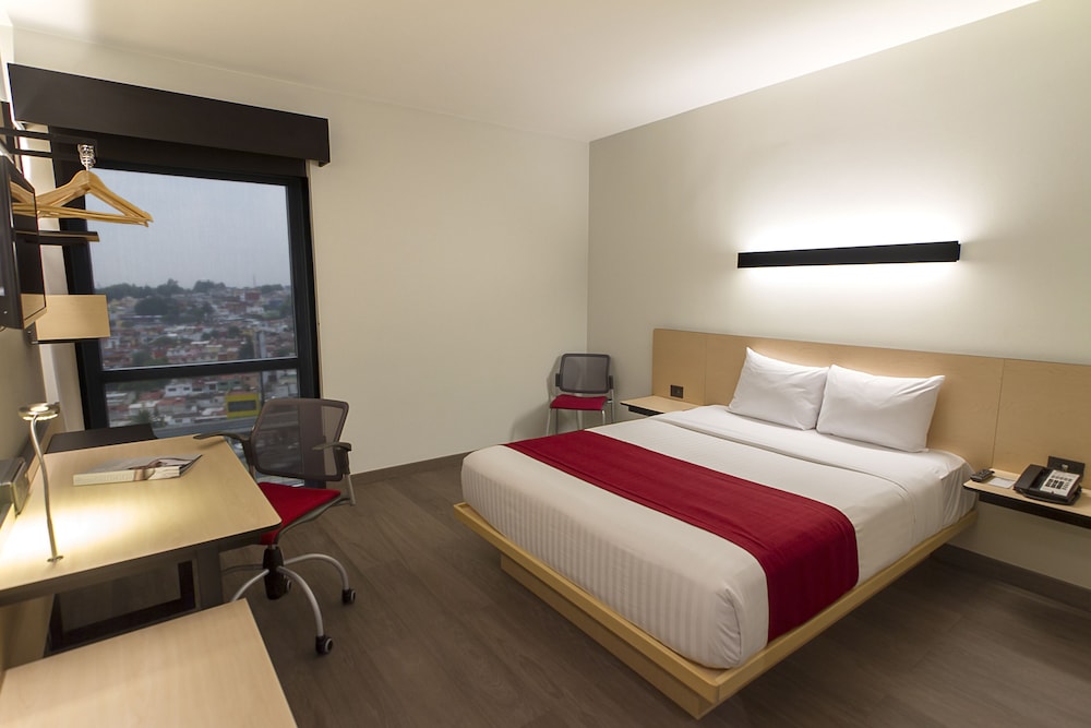 City Express Plus by Marriott Ciudad de Mexico Mundo E 8/24