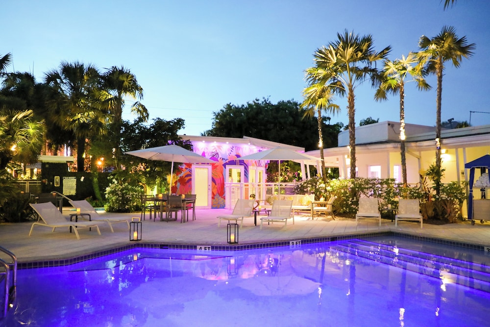 Orchid Key Inn 38/67