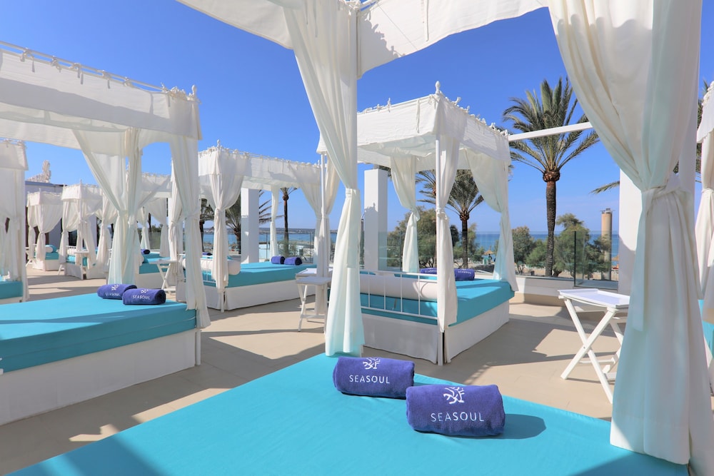 Iberostar Waves Bahia de Palma - Adults Only 26/38