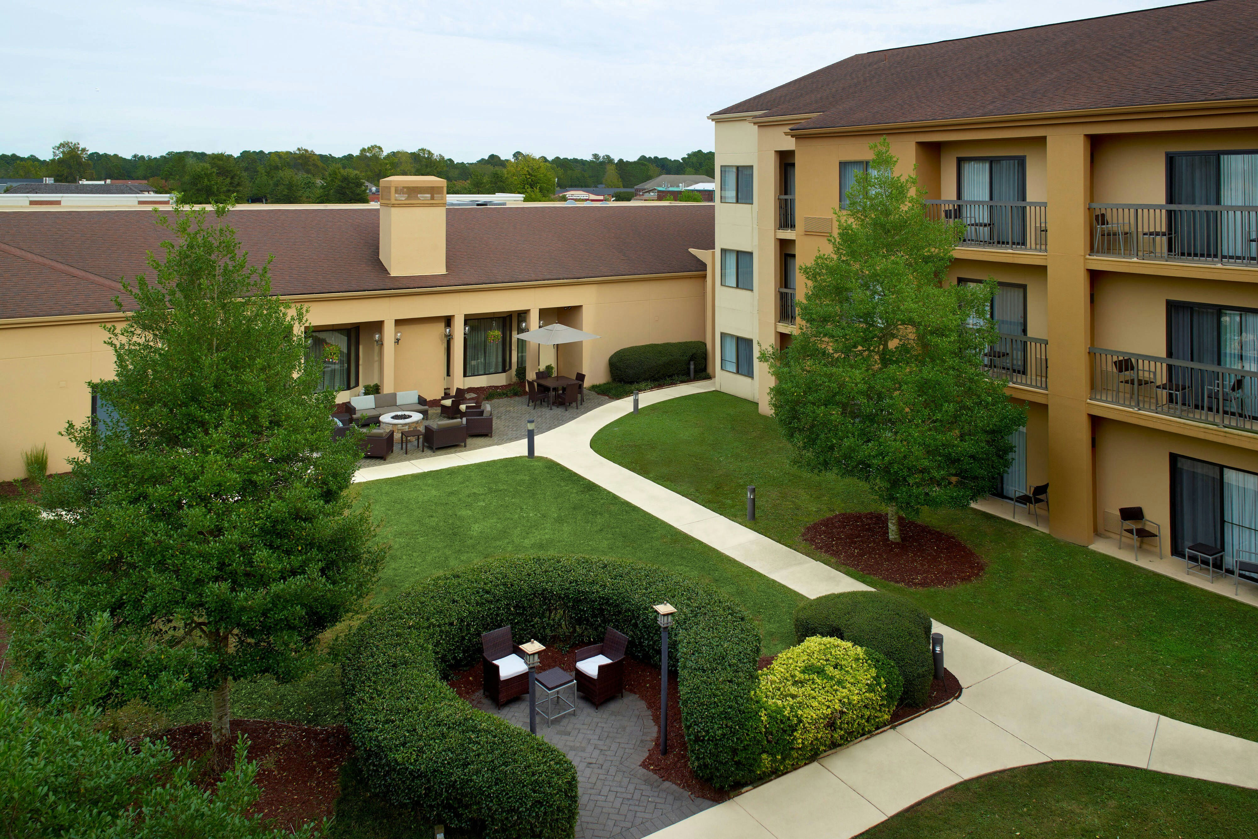 Courtyard Fayetteville 10/11