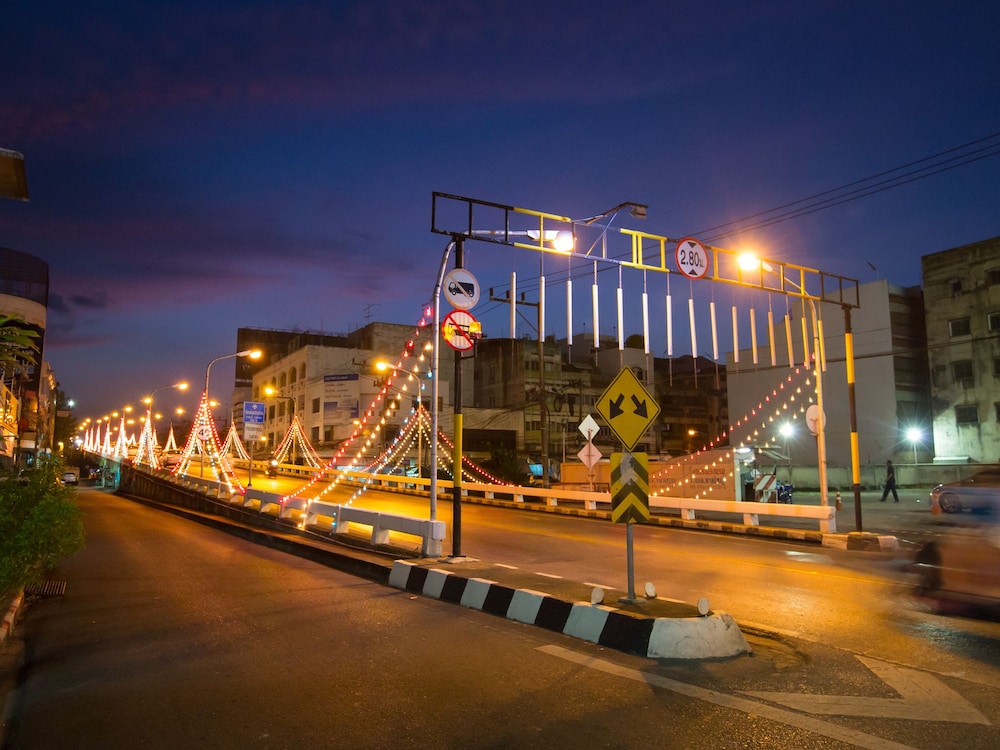 V L Hatyai Hotel 3/65