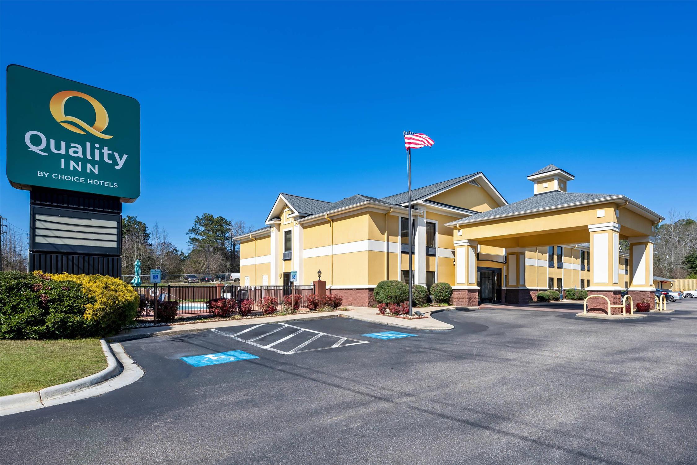 Quality Inn Alexander City 47/53