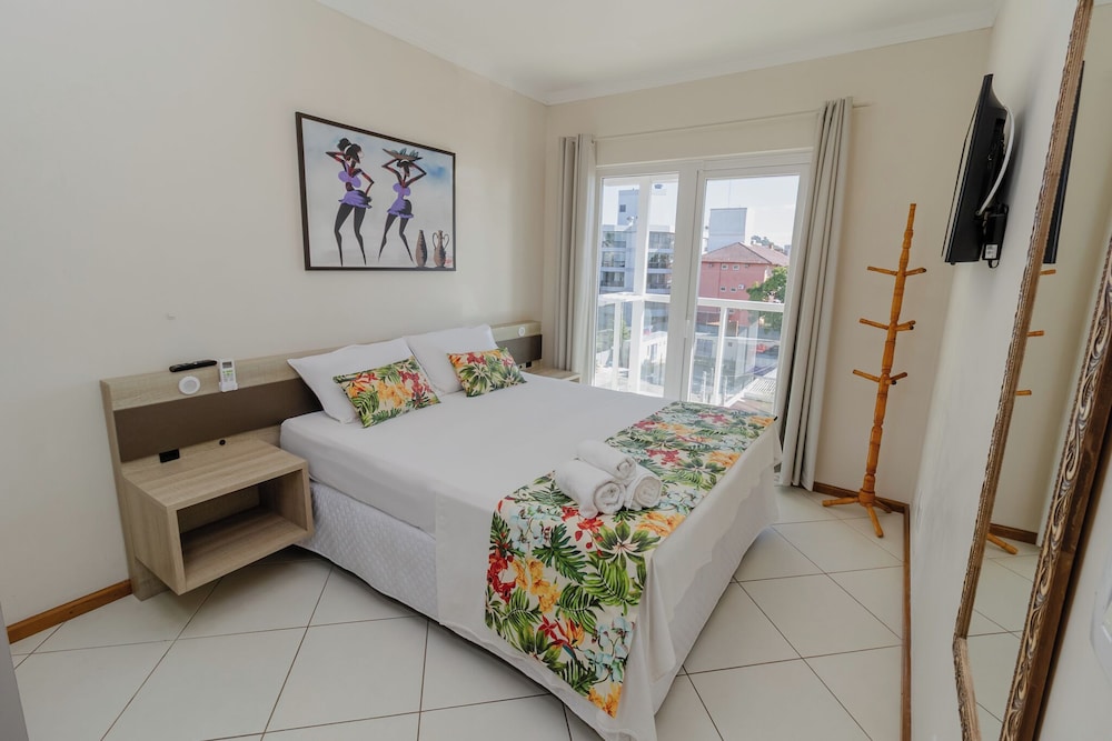 2 ROOMS, DELUXE, APARTMENT, SIDE SEA VIEW