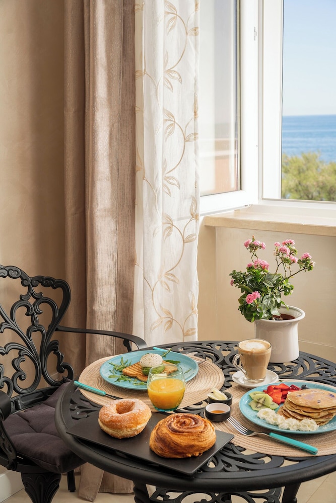 Villa Giada Luxury Boutique 35/50