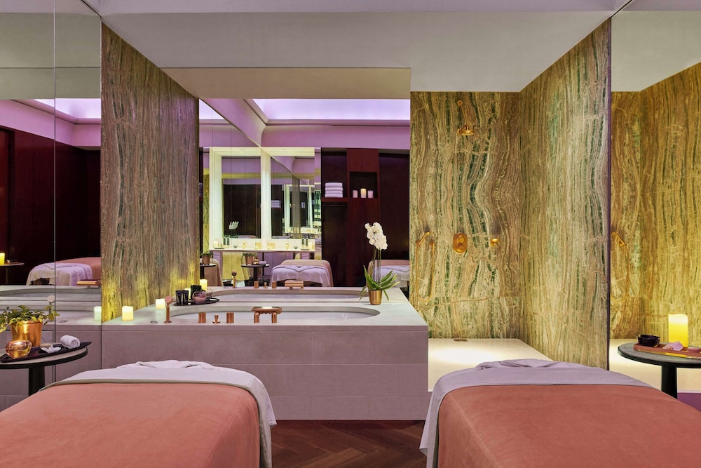 PARK HYATT PARIS VENDOME 33/71