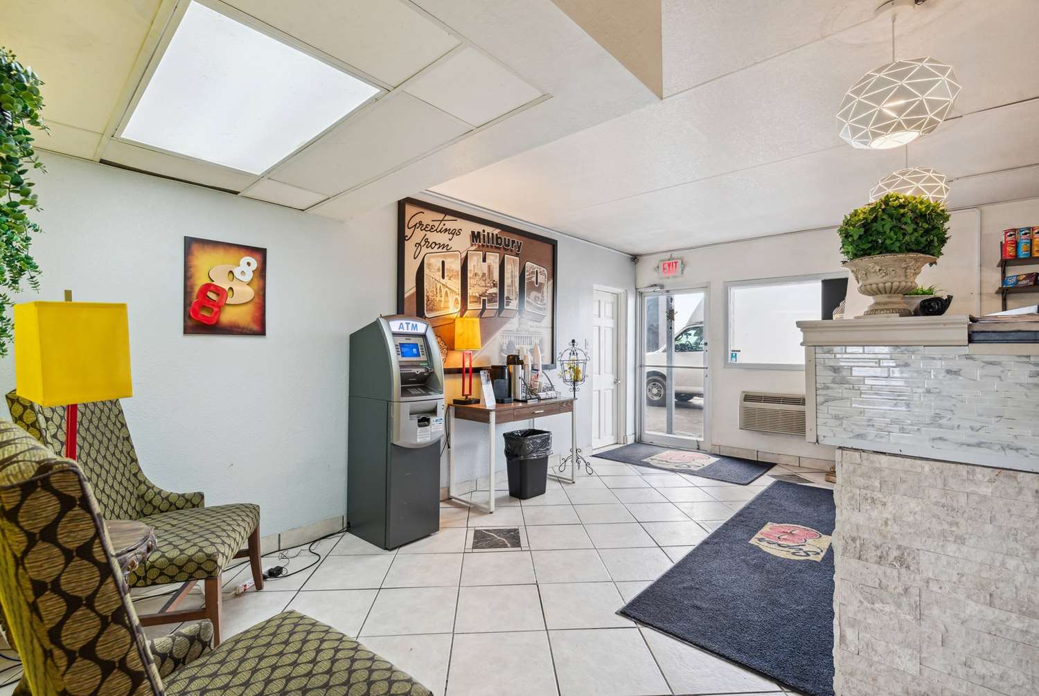 Super 8 By Wyndham Millbury/Toledo 10/54