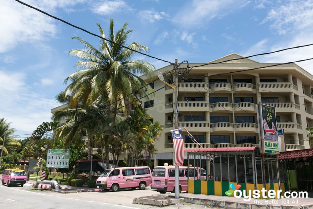 Coral Bay Resort 57/63