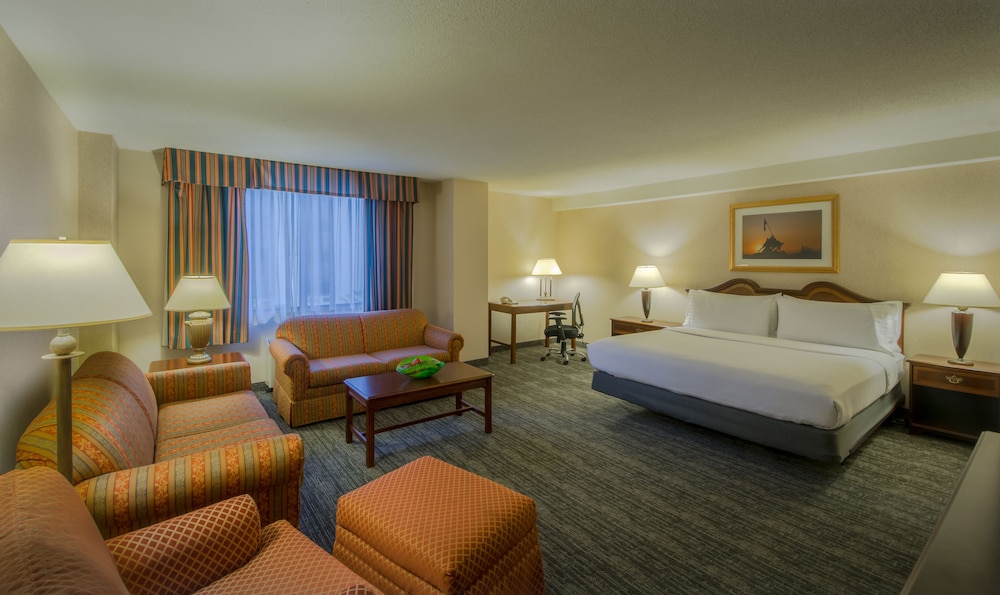Holiday Inn Arlington at Ballston, an IHG Hotel 13/50