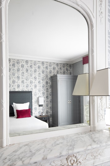 Maison Astor Paris Curio Collection By Hilton 38/43