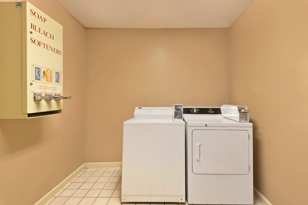 Red Roof Inn North Little Rock 9/10