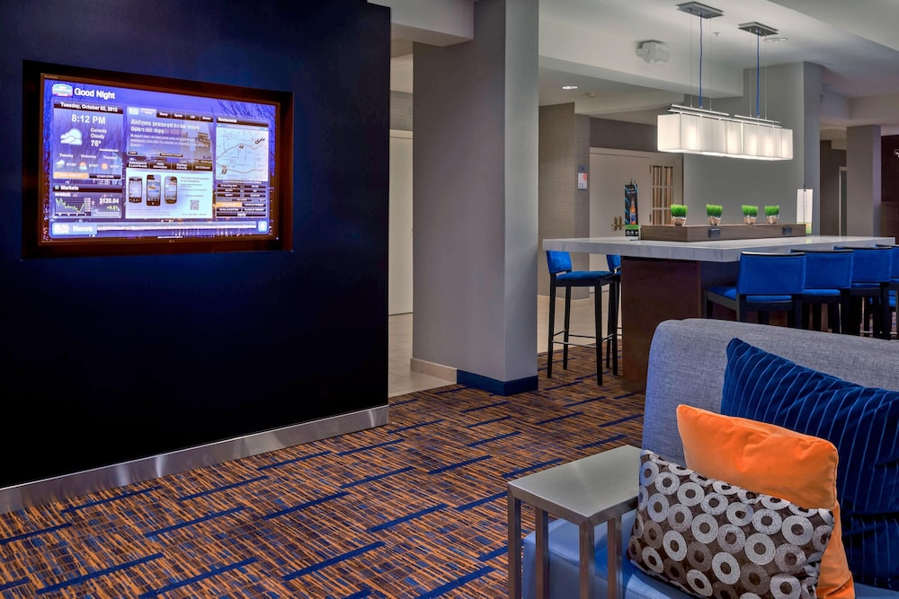Courtyard By Marriott Winston-Salem Hanes Mall 9/66