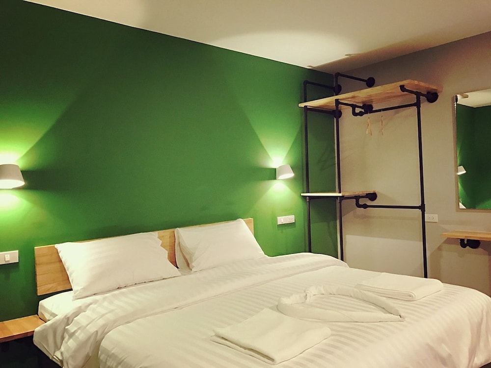 Letana Hotel 8/26