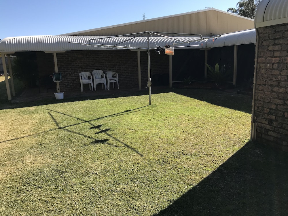 Tea Gardens Motel 19/26