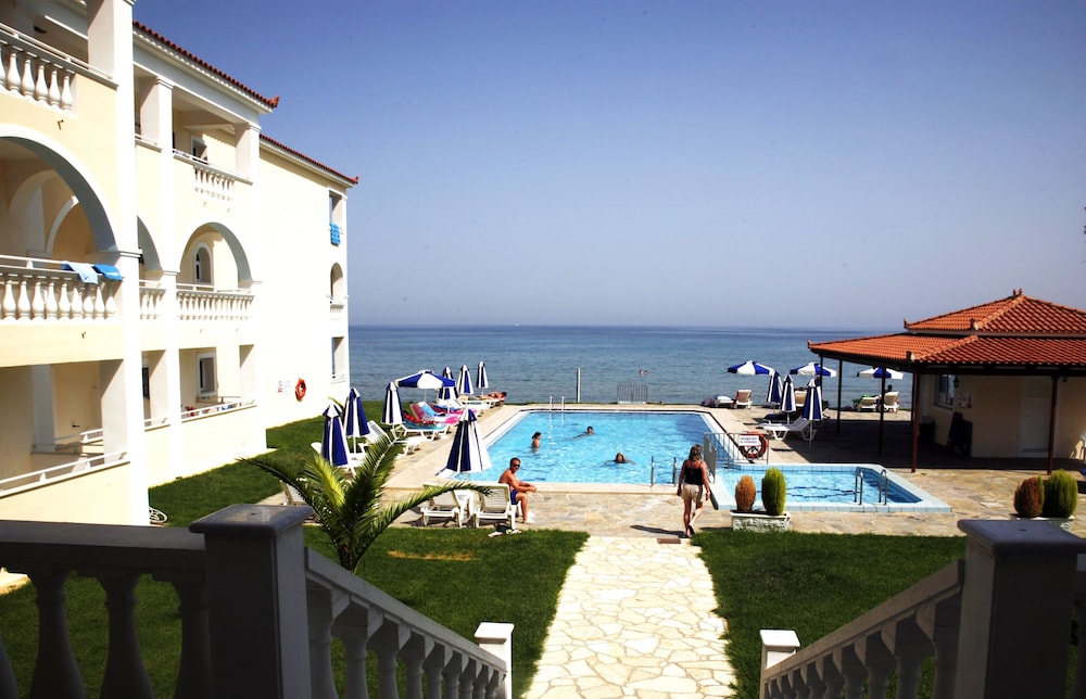 Maria Mare Apart-Hotel 54/61