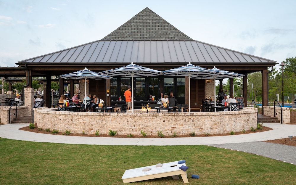Camp Creek Inn 46/50