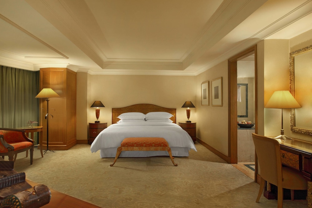 Sheraton Surabaya 15/39