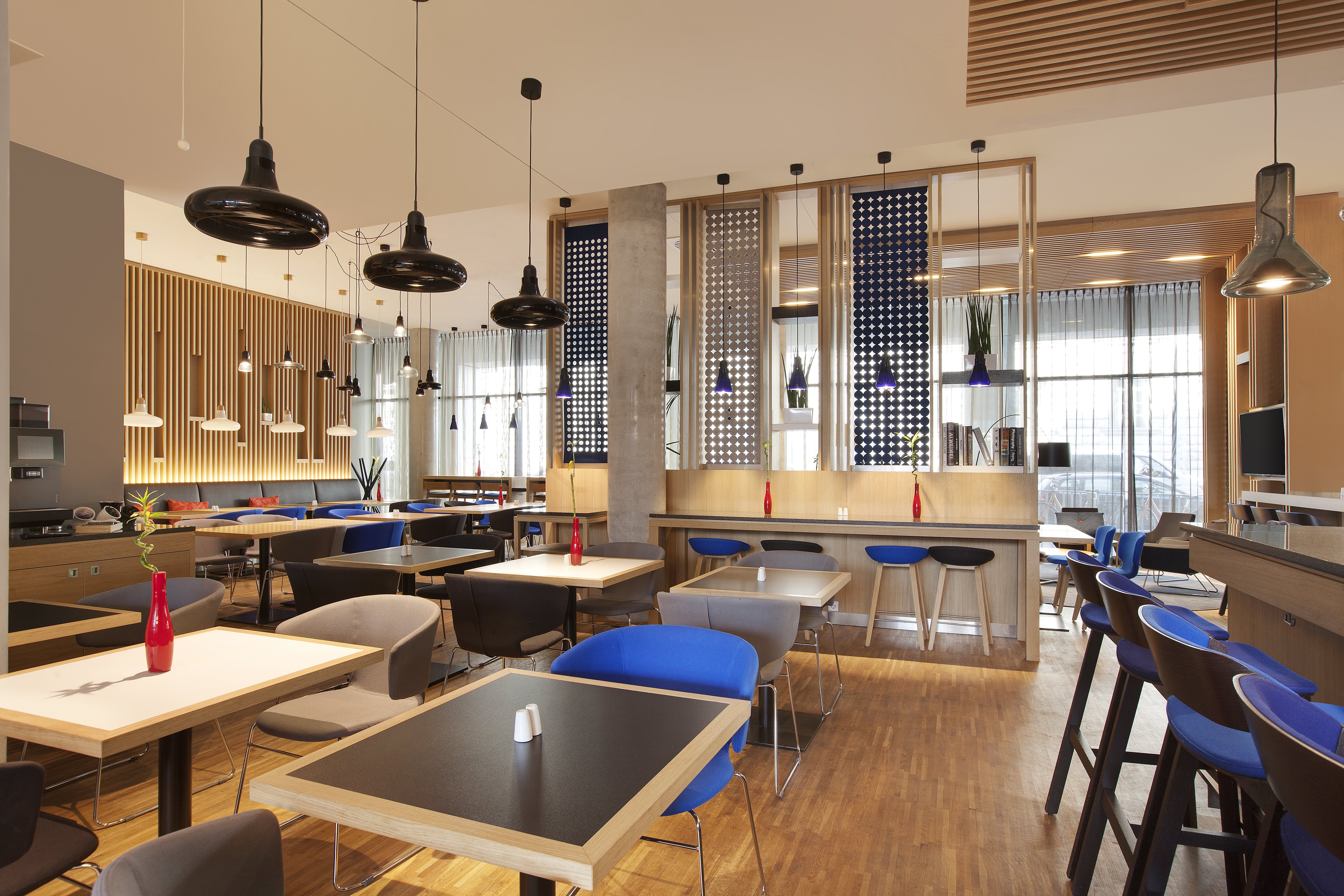 Holiday Inn Express Berlin - Alexanderplatz 57/67