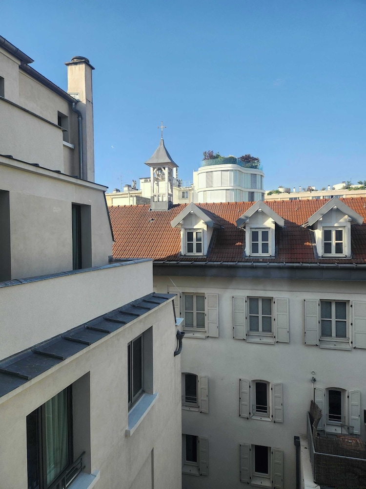 VILLA SAXE EIFFEL 4/69