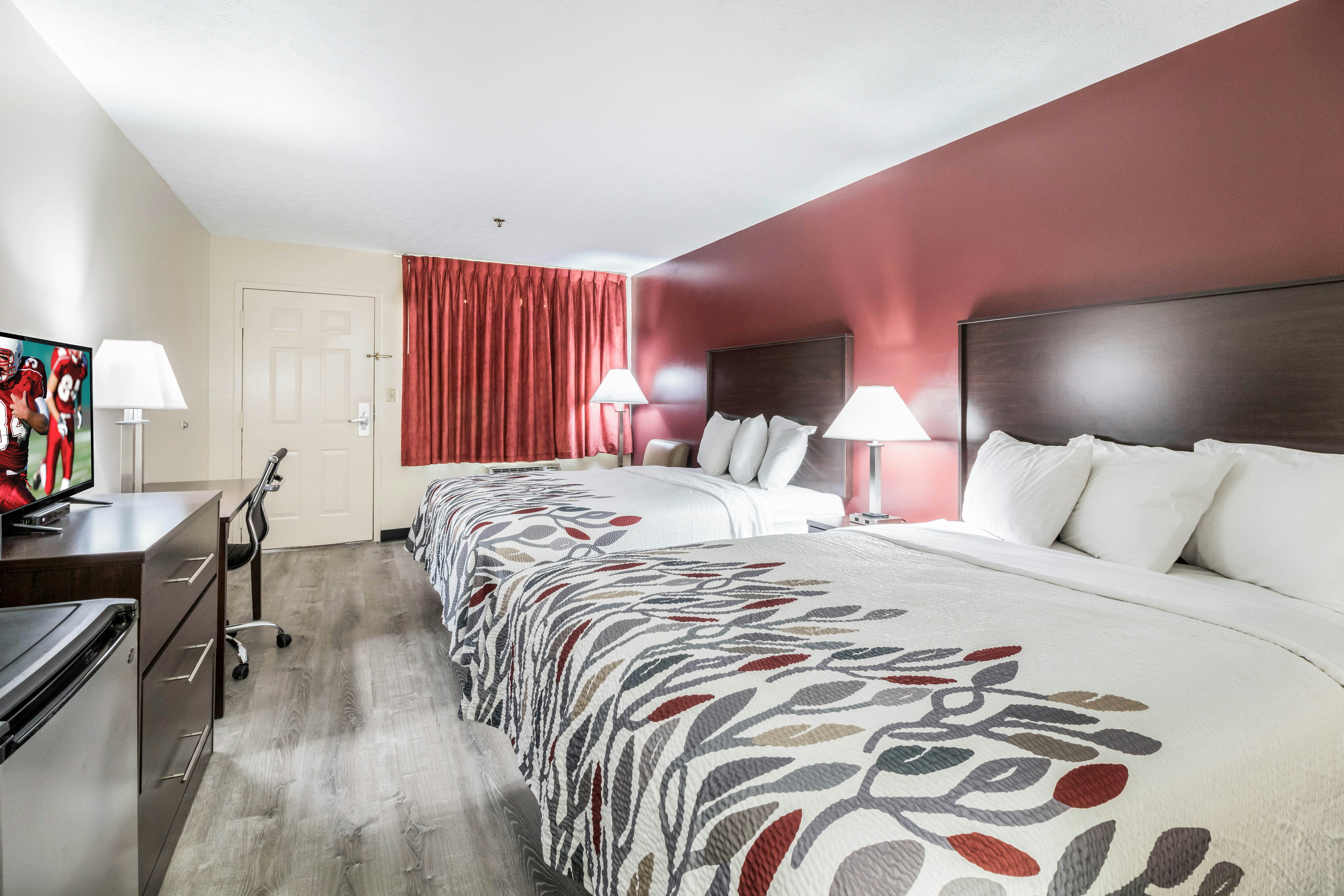 Deluxe, 2 Queen Beds