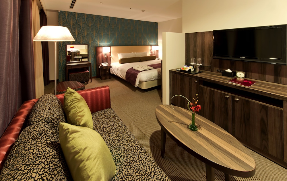 Mercure Okinawa Naha 43/65
