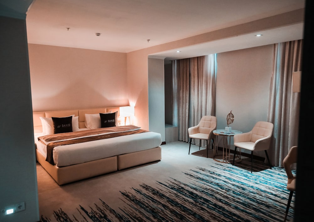 Sahid Zarafshon Hotel 13/50