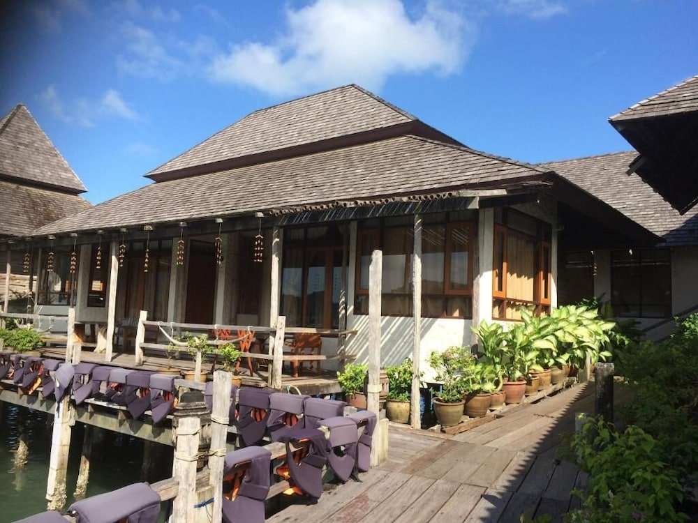 Salakphet Resort 4/71