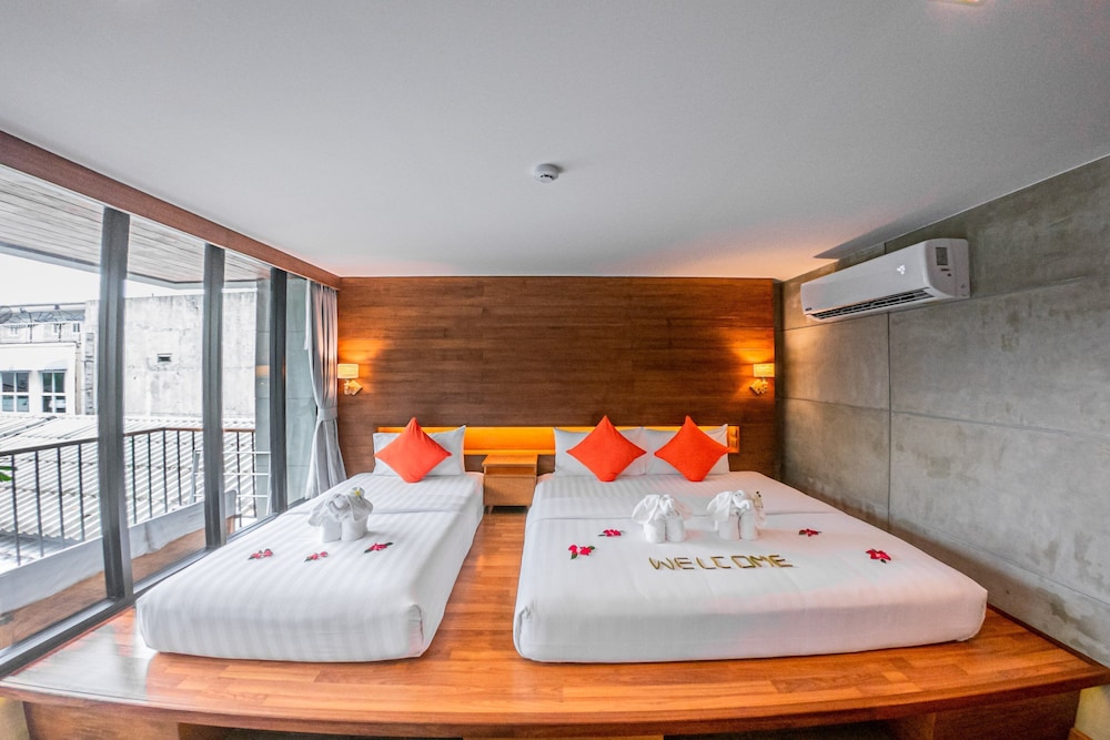 J4 Hotel Samui 8/50