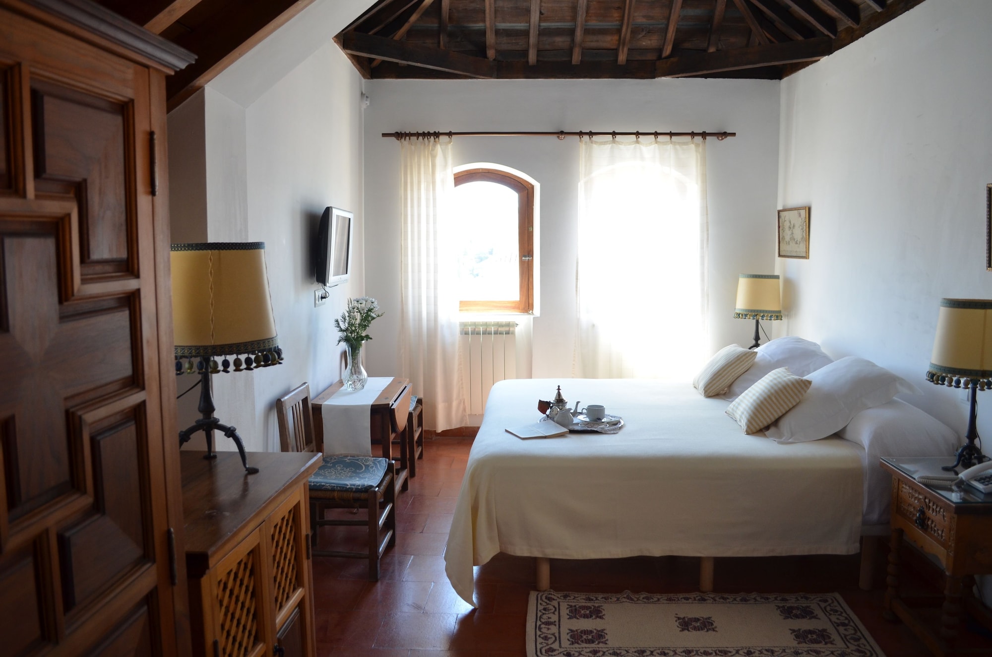 DELUXE, DOUBLE OR TWIN BED, ALHAMBRA VIEW