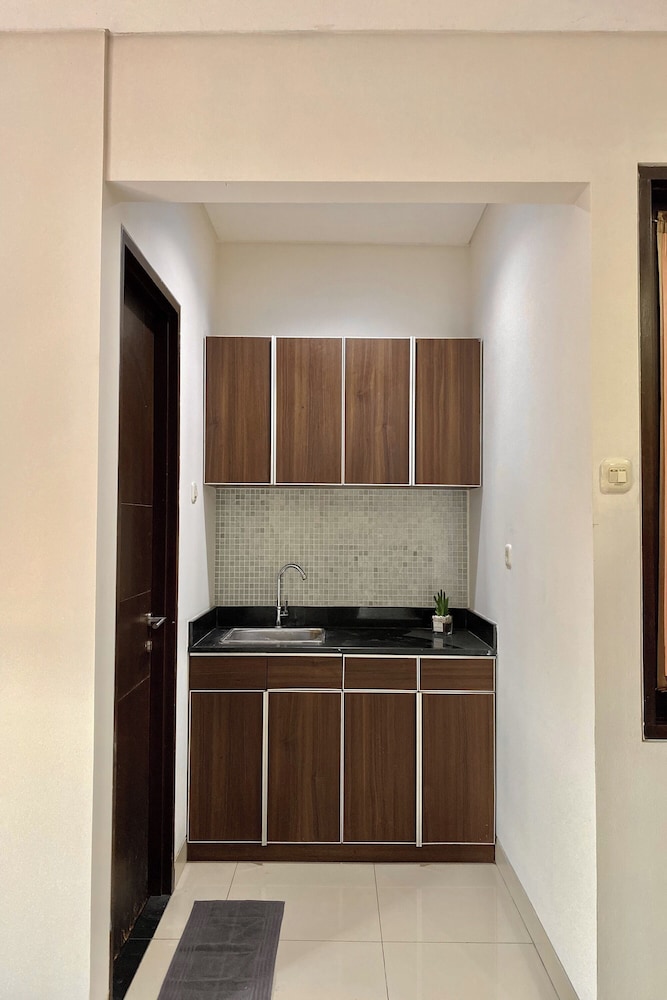 Behomy Corner 8 Lippo Karawaci by ZUZU 10/67