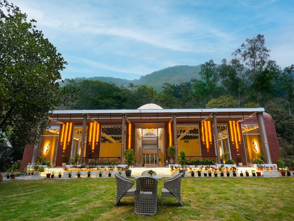 The Solluna Resort Corbett 6/69