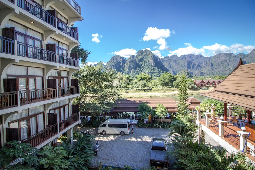 Silver Naga Hotel 4/58