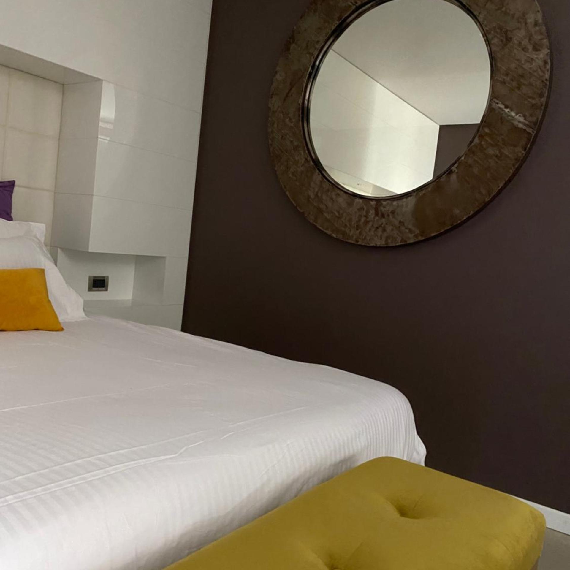 جناح، Hotel Gran Paradiso 10/10