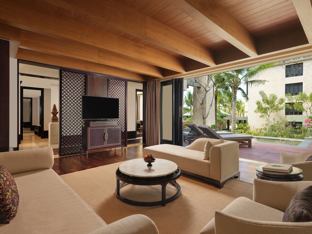 The Apurva Kempinski Bali 70/93