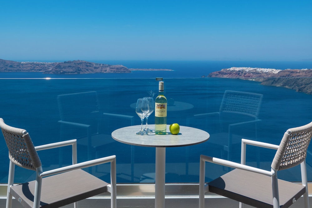 Gizis Cliffside Suites 49/50