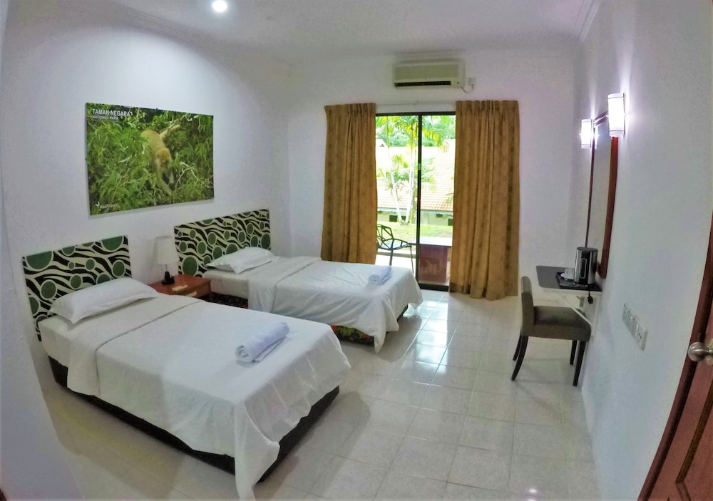 Xcape Resort at Taman Negara 9/28