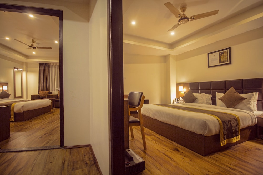SUMMITTTAKSHANG RESIDENCY,HOTEL AND SPA 11/29