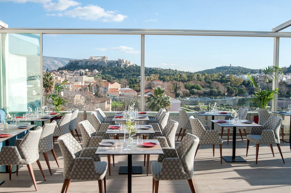 Athenaeum Eridanus Luxury Hotel 31/41