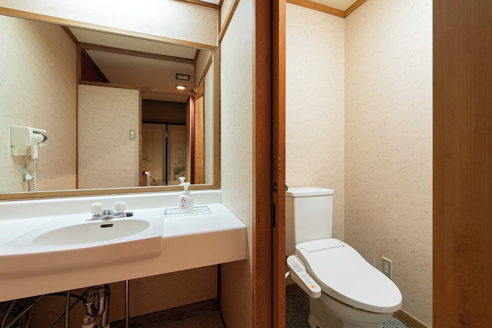 Omachi Onsen Ryokan Kanoya 54/55