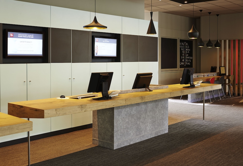 lobby