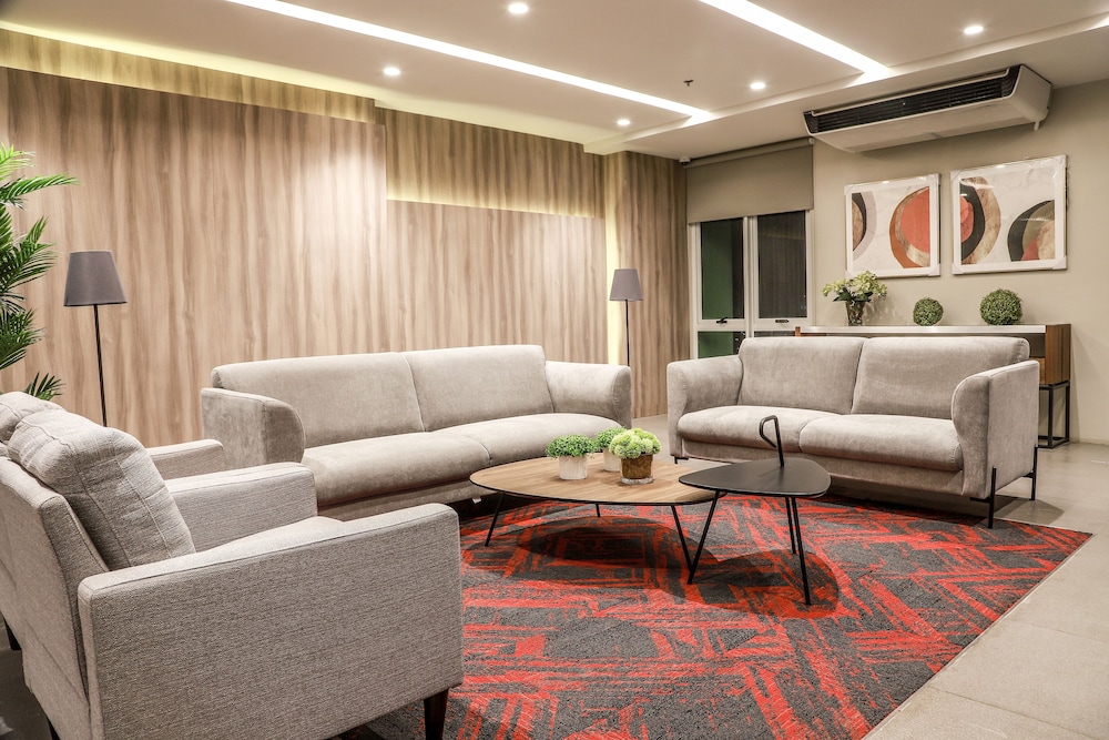 Sotogrande Katipunan 50/72