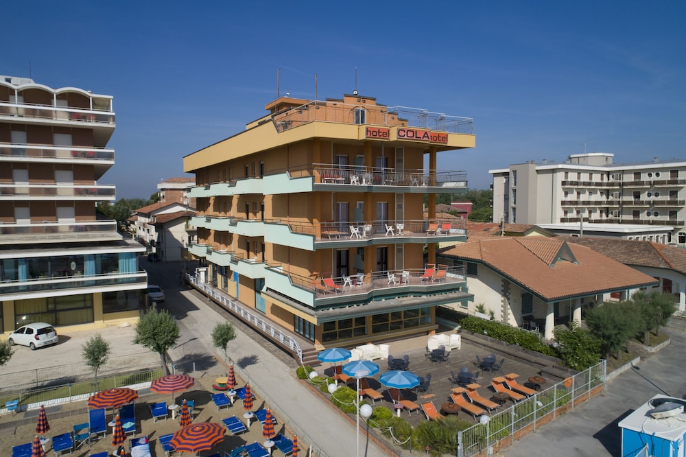 Cola Frontemare in ADRIATIC COAST - RIMINI