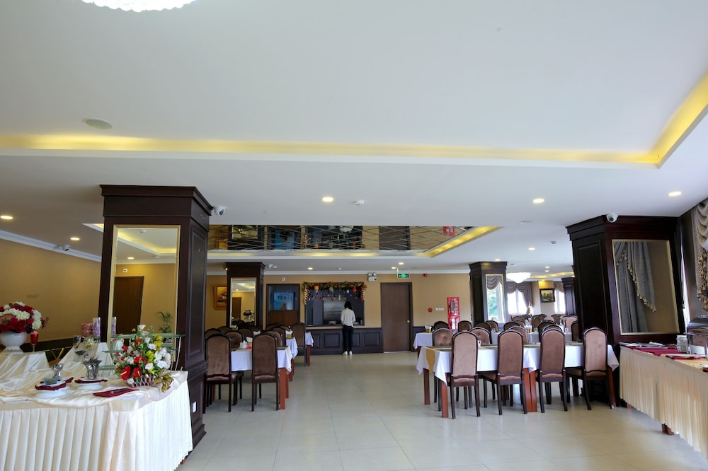Kings Hotel Dalat 30/34