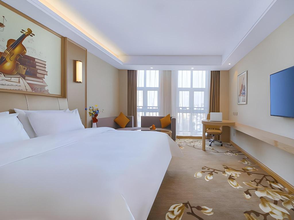 Vienna Hotel (Chaohu Lijing International) 16/40