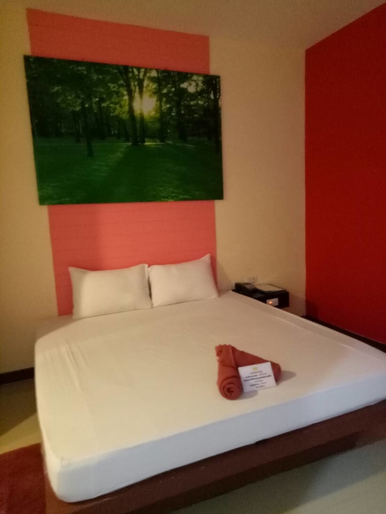 Honey Inn Hotel 6/50