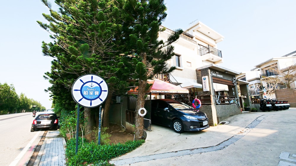 Sabai Bed And Breakfast 28/36