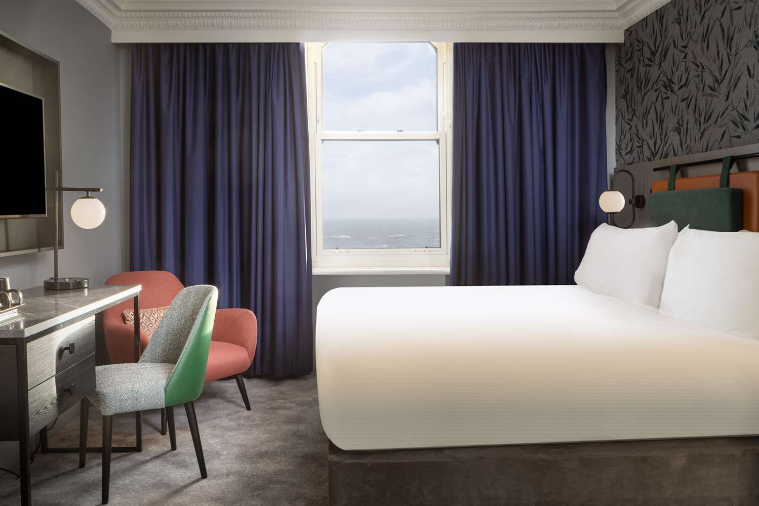 Suite, King Bed, Sea View