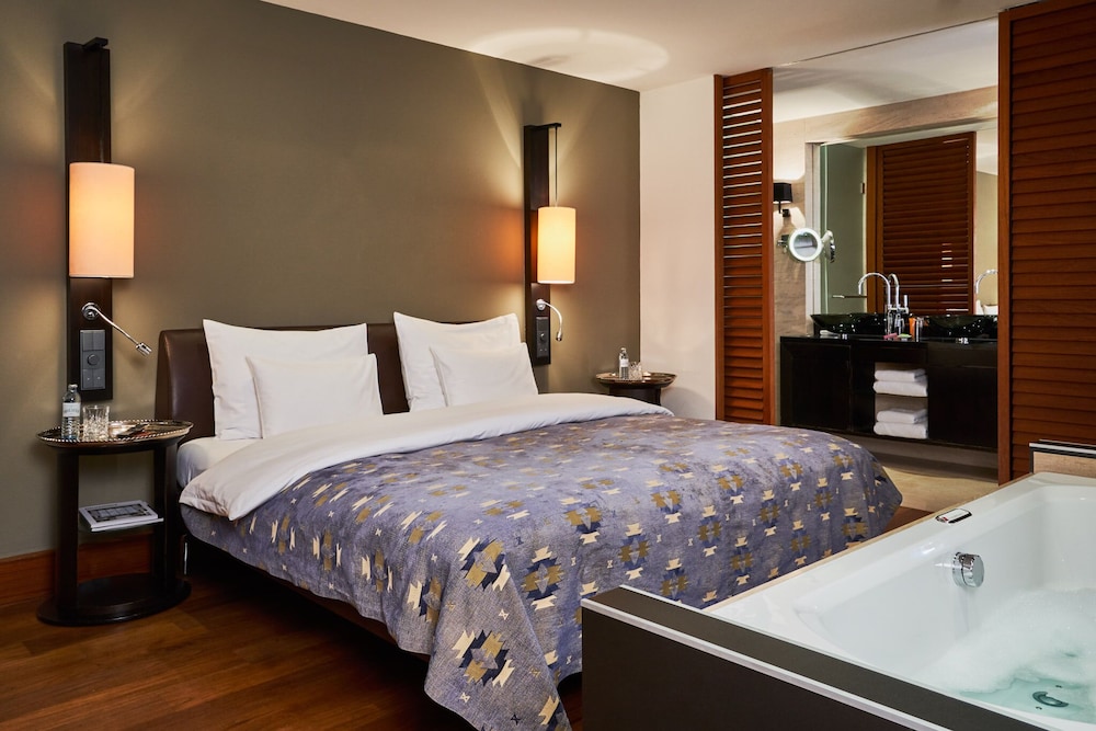 Do Co Hotel Vienna 11/49