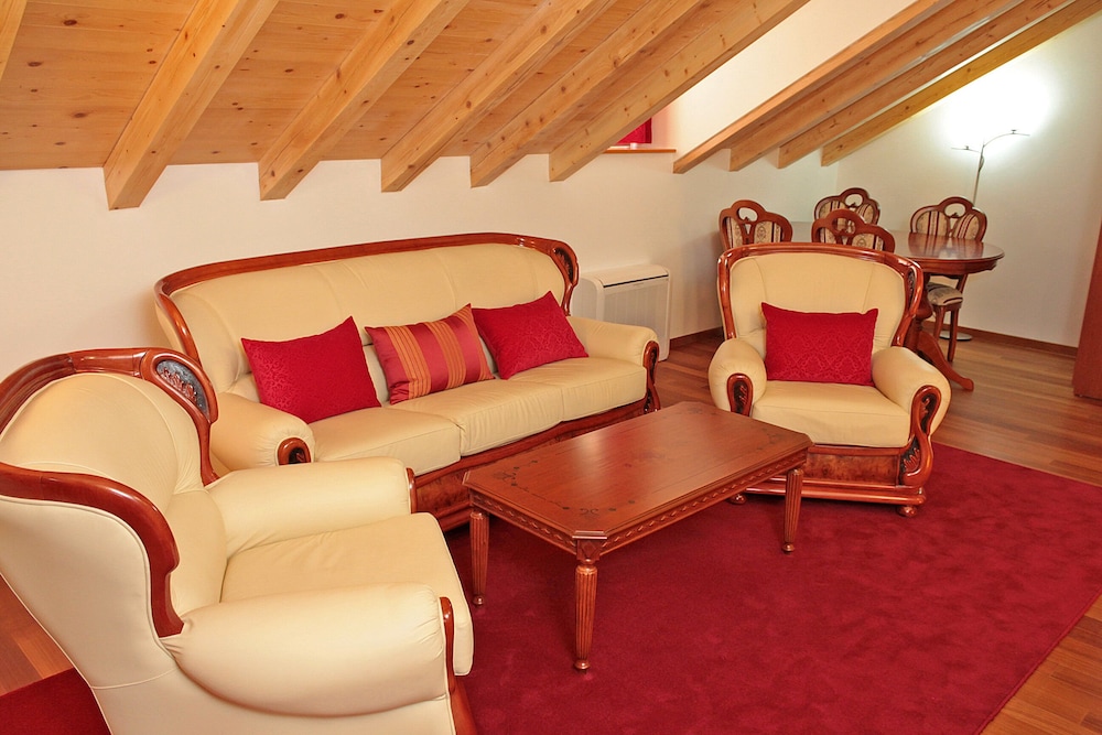 Hotel Monika 46/73