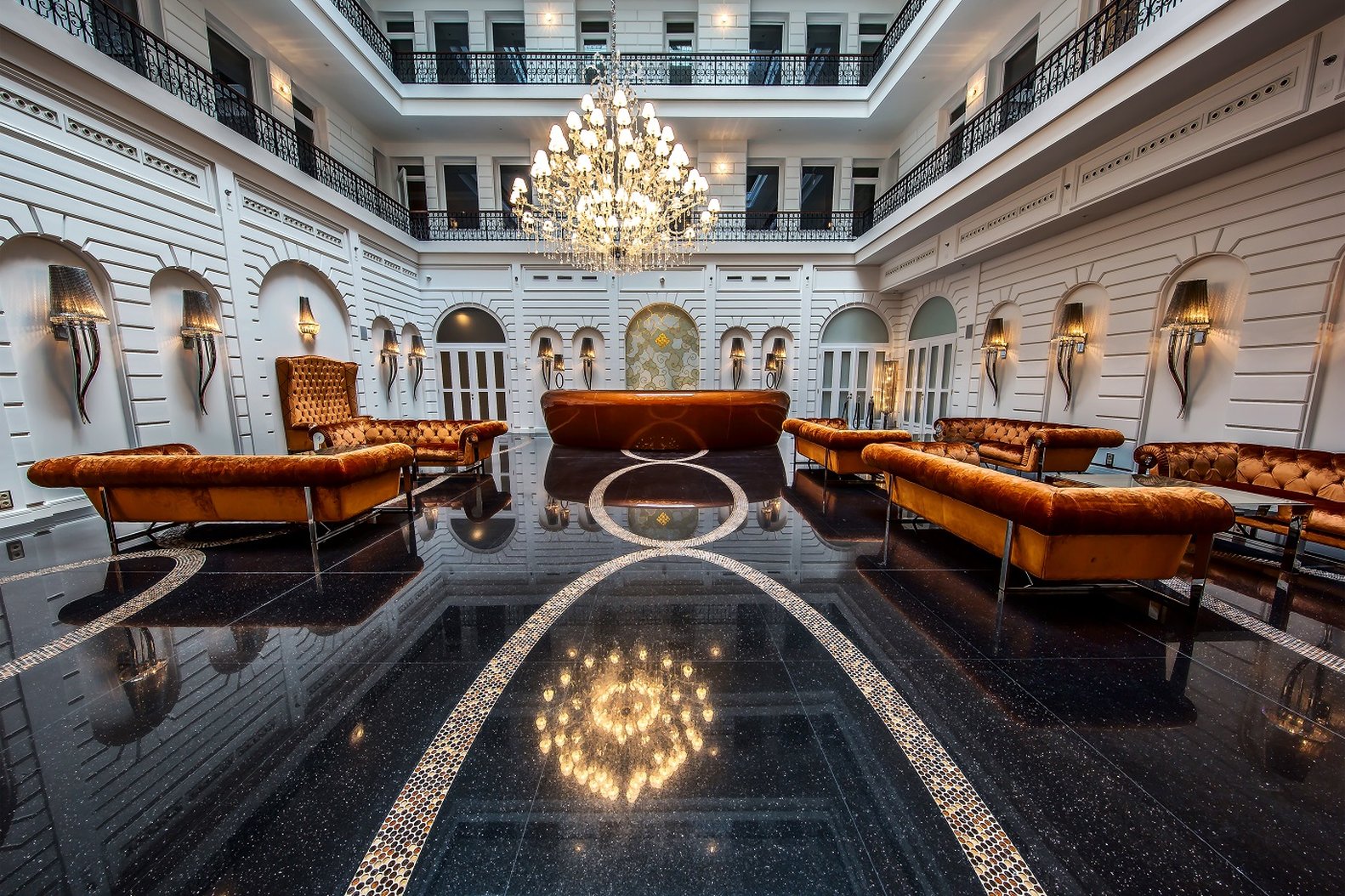 Prestige Hotel Budapest 11/24