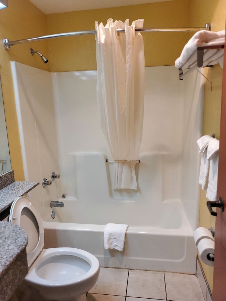 Microtel Inn And Suites Gatlinburg 29/29